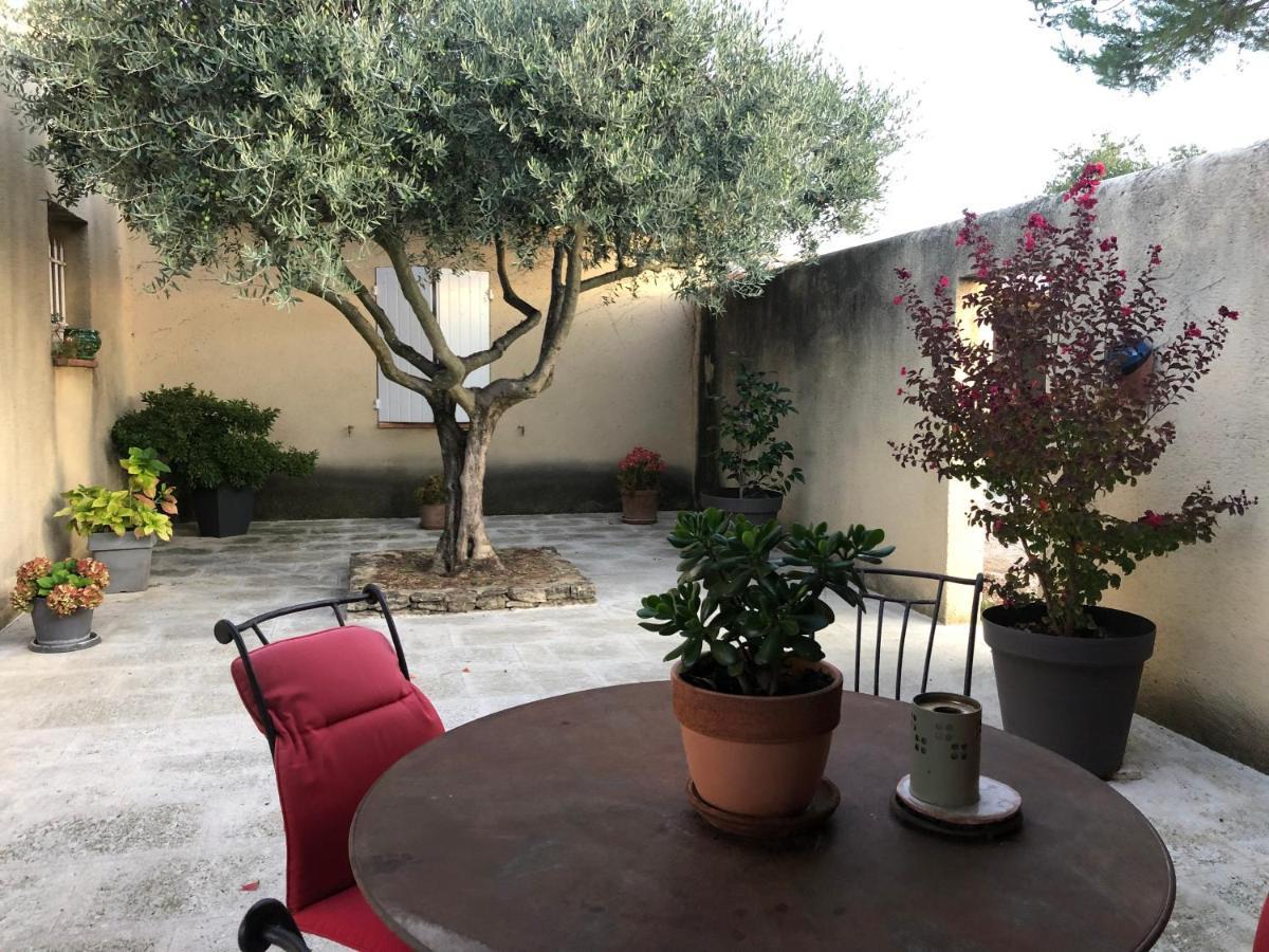 Villa Dans Le Luberon A 2 Km De Lourmarin Lauris Eksteriør billede